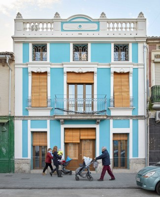 Viviendas a la fresca: edificios que también son espacio público