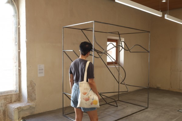 Cinco artistas contemporáneos exponen sus creaciones en Geldo