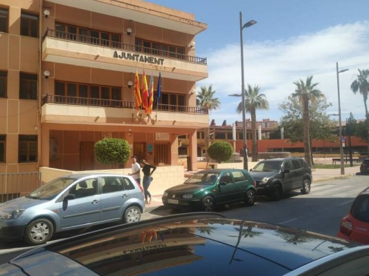 El Consell reduce 220.000 euros una ayuda a El Campello por no contratar personal