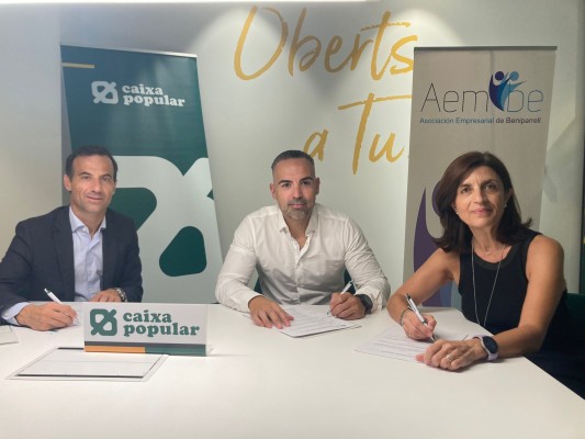 La Asociación Empresarial de Beniparrell y Caixa Popular facilitan la financiación a las pymes