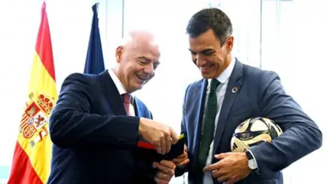 Sánchez y Feijóo coinciden en que es una 