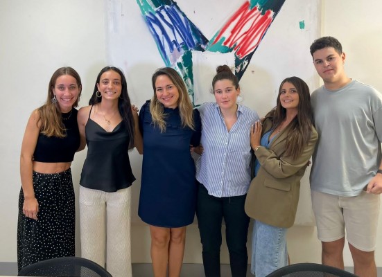 La campaña 'Quítate la venda' pone el foco en la salud mental del personal sanitario