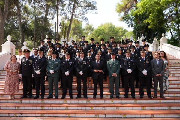 Benlloch reivindica un nou jutjat de violència de gènere amb motiu del Dia de la Policia Nacional