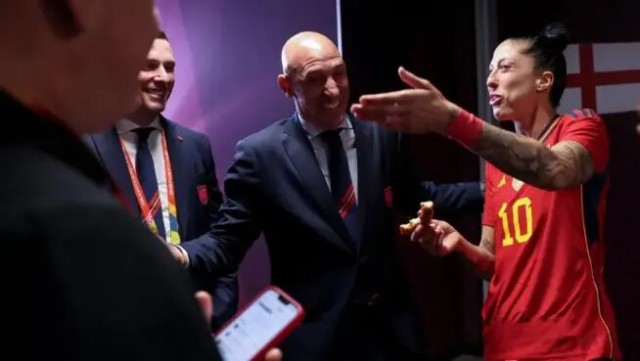Rubiales implica a Vilda: 