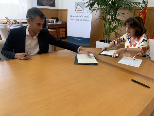 La UA e Hidraqua renuevan convenio para la mejora de accesibilidad de espacios físicos