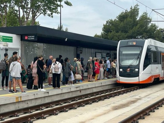 FGV expropia 11 parcelas entre Benidorm, Finestrat y la Vila por la modernización del Tram