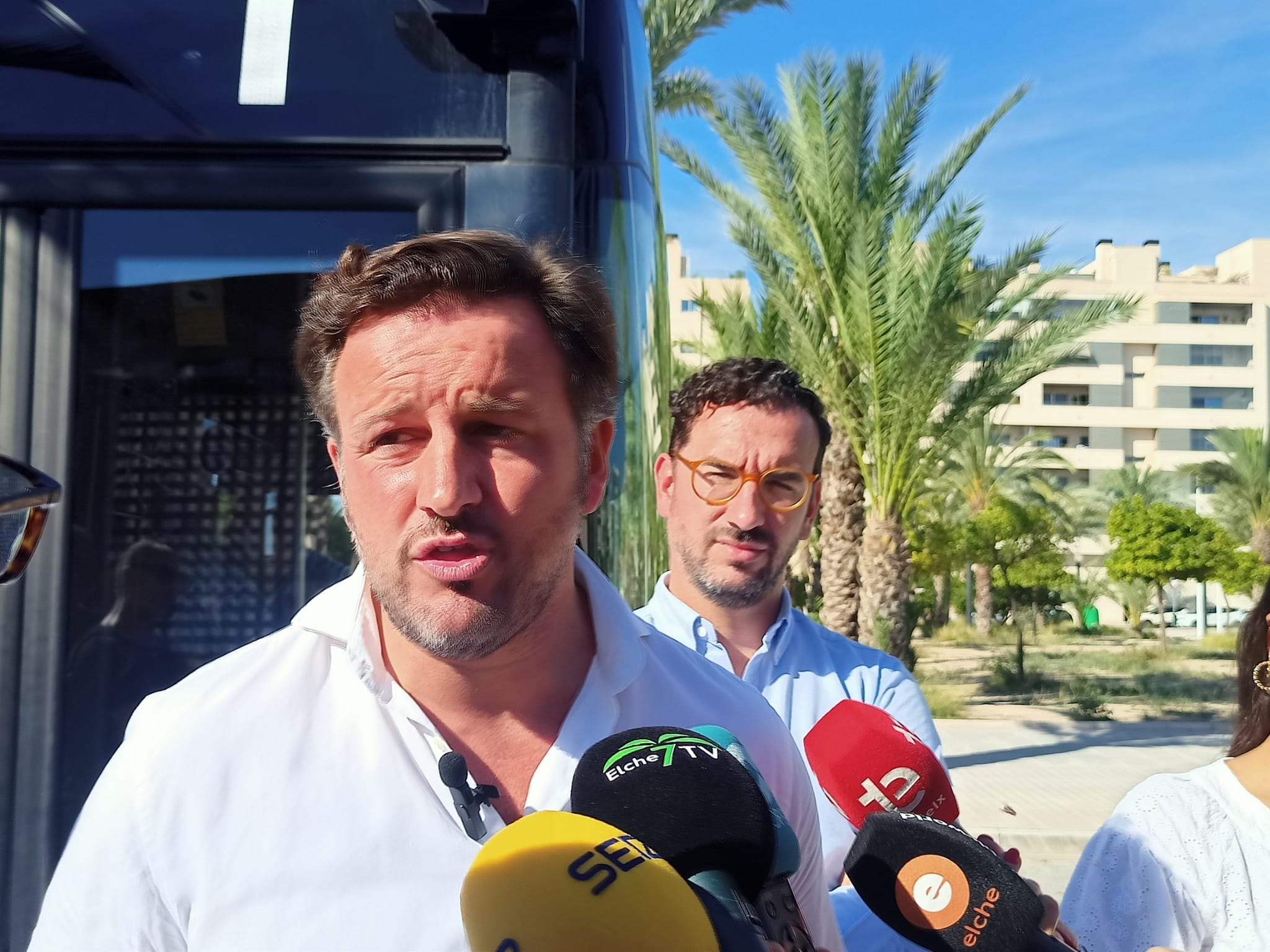 Elche redoblará las inspecciones en locales de ocio por el incendio de las discotecas de Murcia