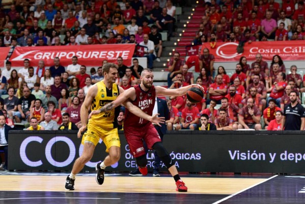 Radovic iguala a Xavi Sánchez como segundo jugador con más partidos con el UCAM en la ACB 