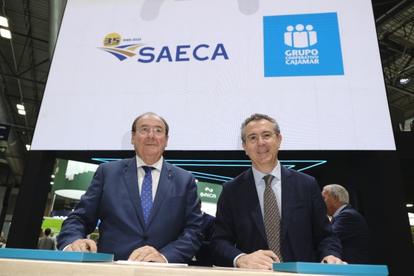 Saeca y Cajamar firman un convenio para facilitar el acceso a la financiación al sector primario