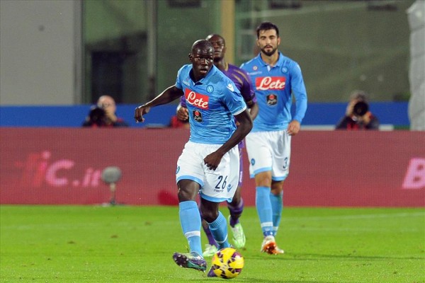 El Nápoles renueva a Koulibaly a la espera de Raul Albiol