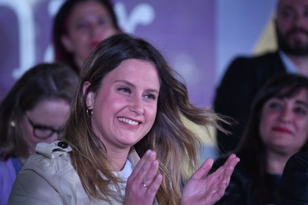 Alejandra Jacinto deja sus cargos en Podemos y la política institucional para volver a la abogacía
