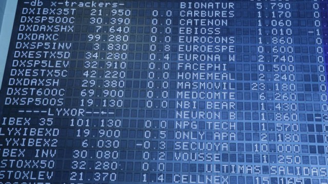 Suave apertura bajista en bolsa ante las dudas que se imponen entre los inversores