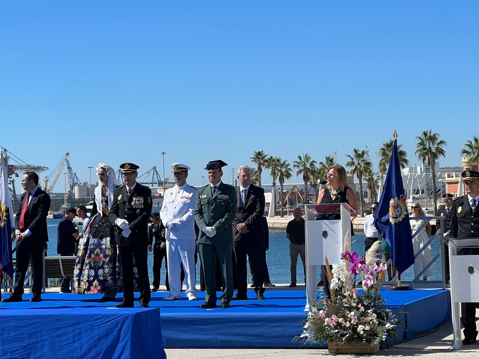 La delegada del Gobierno asegura que Sánchez ha invertido en Alicante 