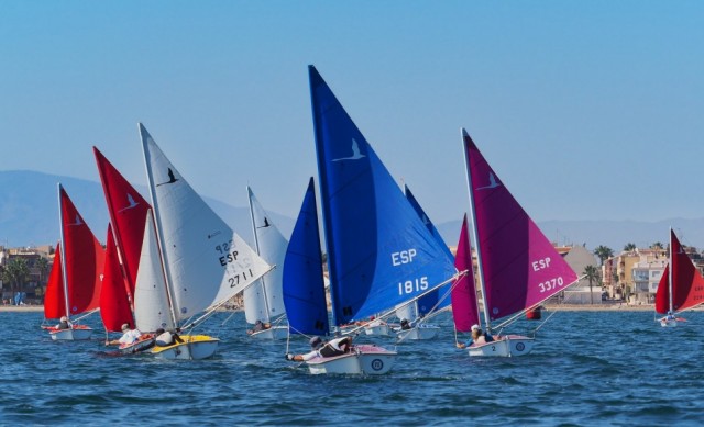 La española Gelpí y el polaco Cichocki ganan el Europeo inclusivo en el Mar Menor