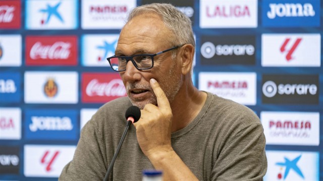 Miguel Álvarez ve al Villarreal B 