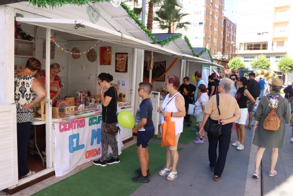 La Fira de Sant Miquel promociona el comercio local de Onda y su nueva marca gastro turística 