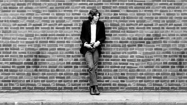 Nick Drake, el hombre que transformó el otoño en música