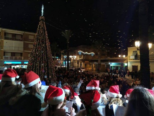Los Alcázares ya prepara su iluminación para la próxima Navidad