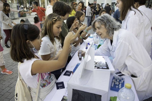La trobada científica Science GTS transforma l’Àgora de l’UJI en un espai de ciència compartida