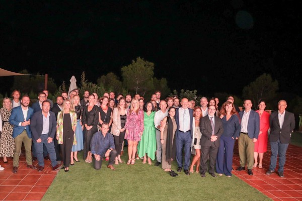 Aptur celebra su vigésimo aniversario reivindicando su papel en el sector turístico