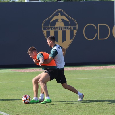 El CD Castellón quiere despegar en la tabla con la ayuda de Castalia