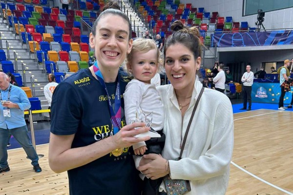 Breanna Stewart, su segundo MVP y una hija por gestación subrogada