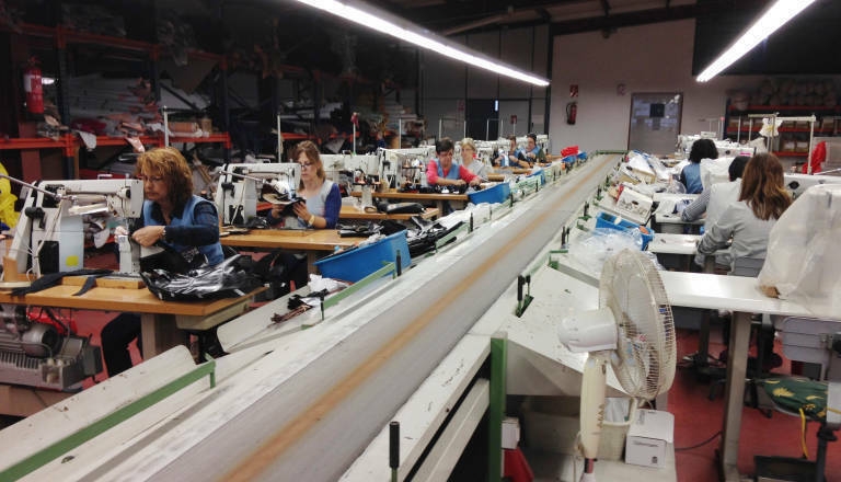 La Audiencia Nacional desestima la demanda de Trabajo y los sindicatos por el salario textil de 2023
