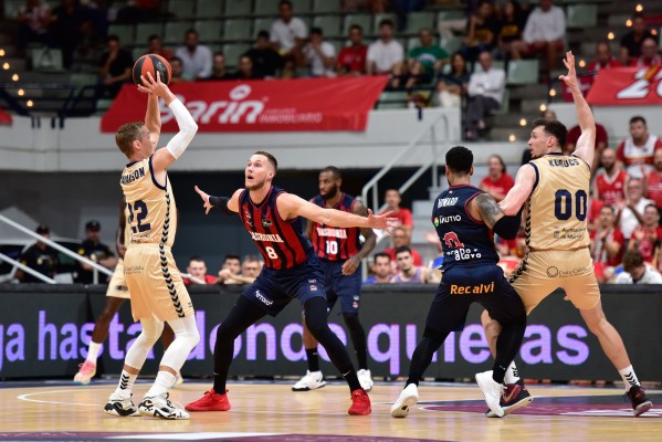 El UCAM, líder de la Liga Endesa, iguala su mejor inicio liguero y lo superará si gana al Tenerife