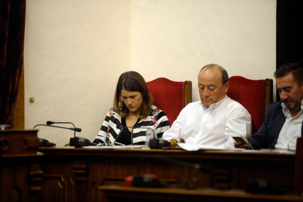 El Ayuntamiento de Elche contrata a otro exedil del PP, Justino Delgado, para tres meses

