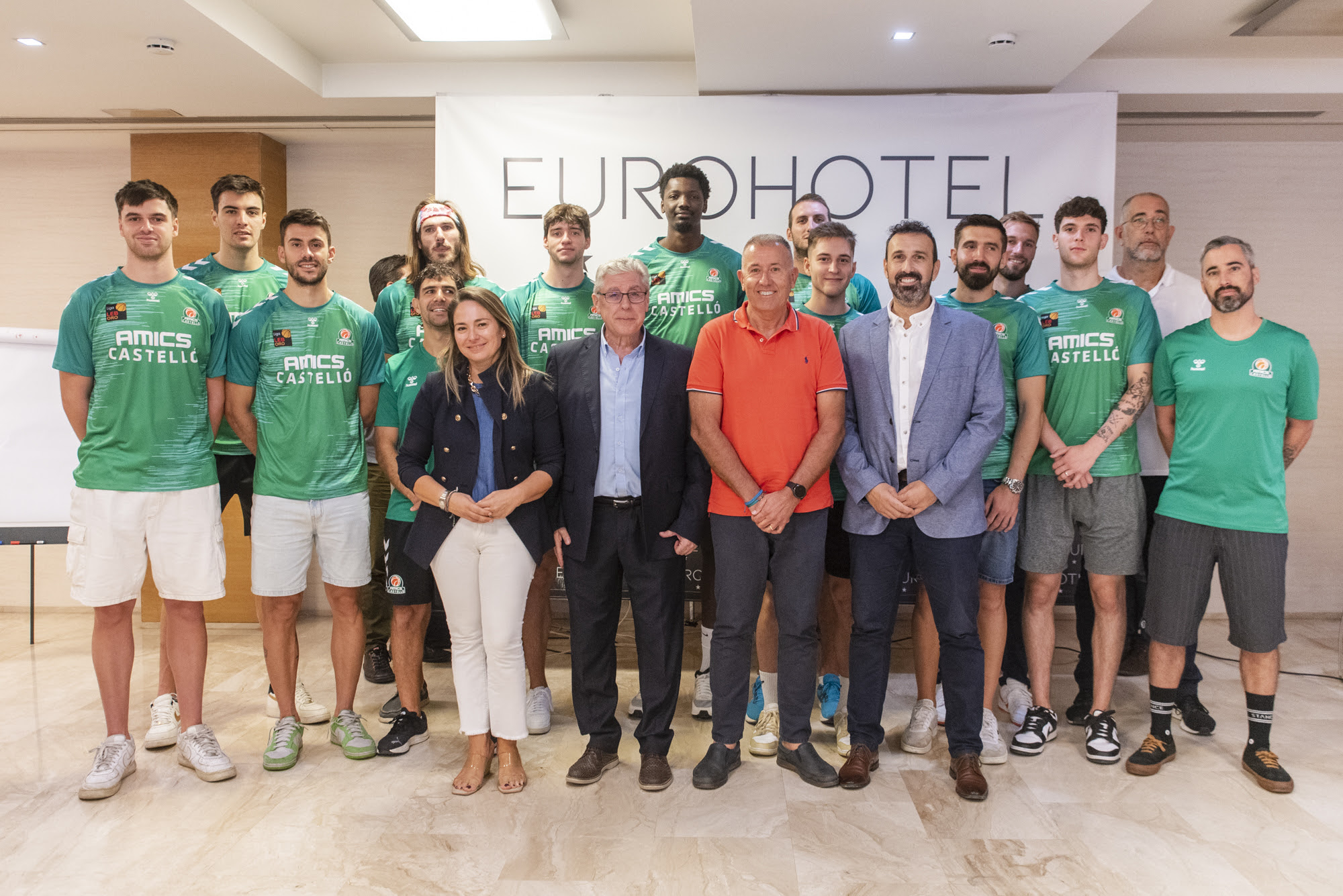 El Amics Castelló presenta a su primera plantilla de cara a la temporada 2023-24