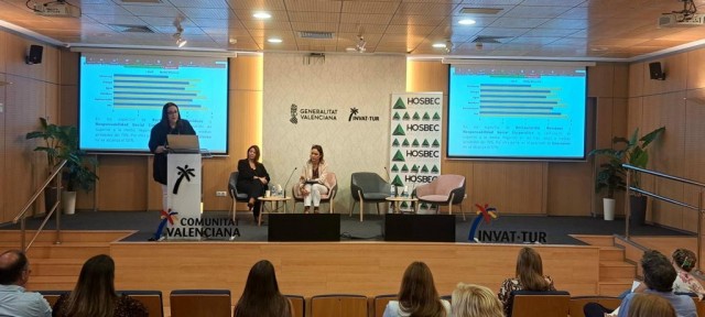 Los hoteles de la Comunitat se preparan para la regulación normativa
en materia de Sostenibildiad
