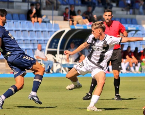 Efesé B-El Palo y Yeclano-San Roque para abrir fuego en Segunda RFEF 