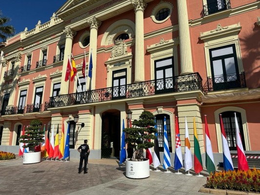 Más de mil policías nacionales velan por la seguridad de la cumbre de la UE en Murcia