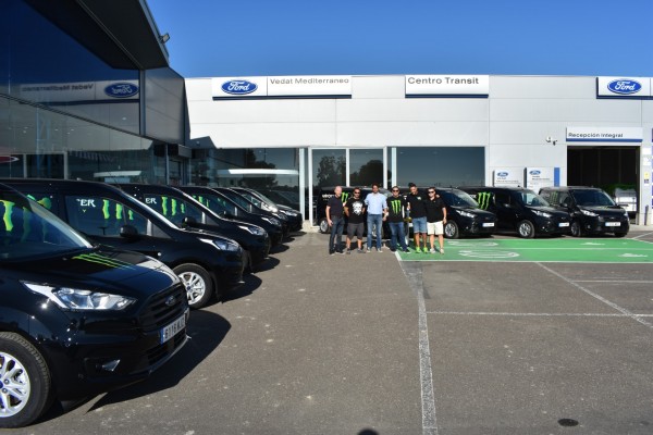Ford Vedat Mediterráneo hace entrega de una flota de 10 Ford Transit Connect Van a Monster Energy
