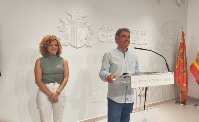 Vegara busca ahora crédito para adecuar la parcela del colegio de la costa que ya debería estar abierto