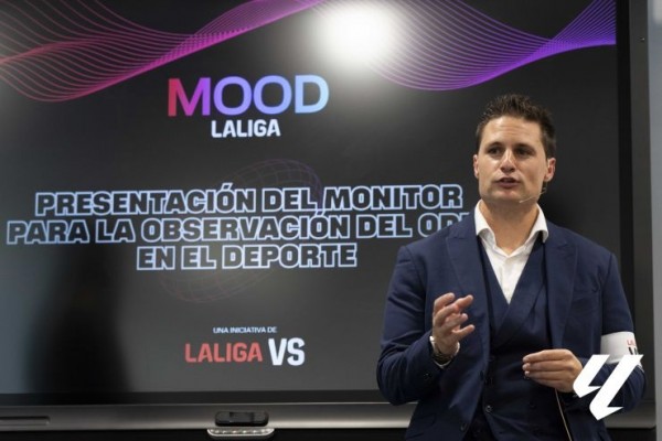 La Liga se une a la inteligencia artificial para luchar contra el odio en redes sociales