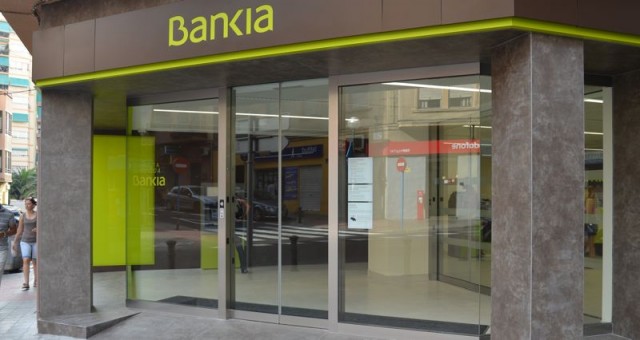 Un exempleado de Bancaja que compró preferentes gana la demanda porque no conocía el riesgo del producto