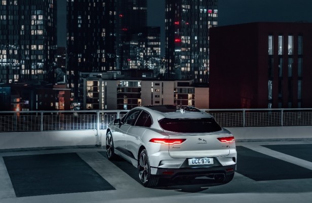 Jaguar lanza un proyecto piloto de vehículos compartidos con el I-Pace totalmente eléctrico en dos importantes ciudades