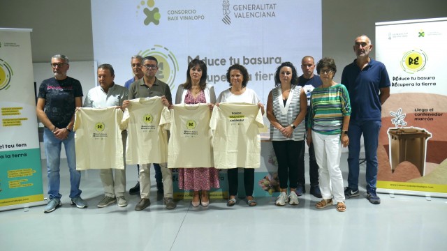 Nueva campaña de concienciación del Consorcio Baix Vinalopó: 'Reduce tu basura, recupera tu tierra'