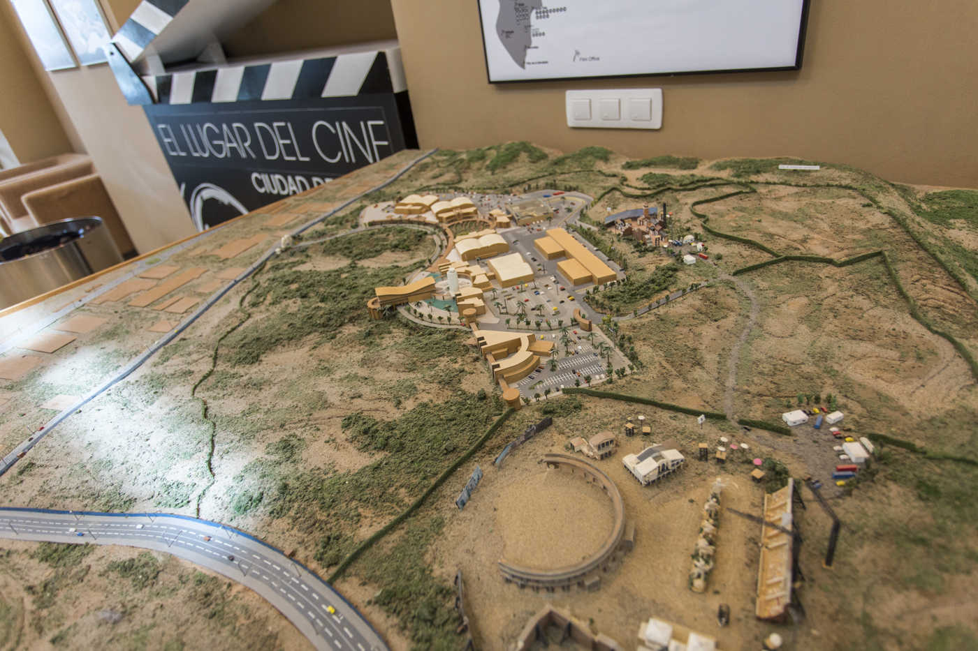 Maqueta del complejo Ciudad de la Luz. Foto: EVA MÁÑEZ - 