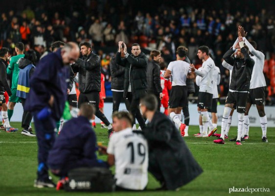 El Valencia firmó el primer triunfo con Baraja en la última visita de la Real Sociedad
