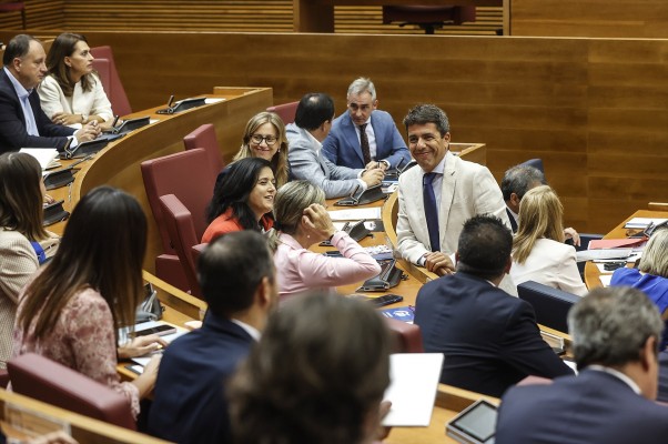 Les Corts completan esta semana las comparecencias de los consellers ante el pleno
