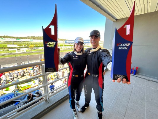 Las valencianas Nerea Martí, Marta Suria y Lydia Sempere brillan en el Circuit Ricardo Tormo
