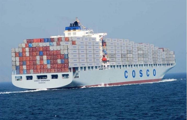Cosco reduce un 8,5% el tráfico de contenedores en el Puerto de Valencia pero gana un 32% más