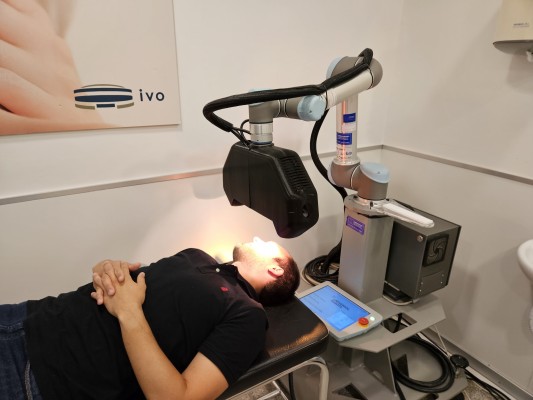 Desarrollan un robot inteligente para detectar y delimitar el cáncer de piel en tiempo real