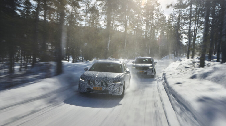Nuevos Škoda Kodiaq y Superb: pruebas de resistencia en condiciones extremas completadas con éxito
