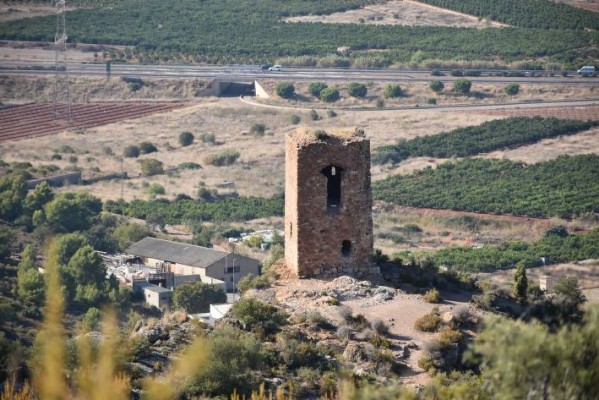 El Consell restaurará y abrirá al turismo cuatro torres árabes en la provincia de Castellón