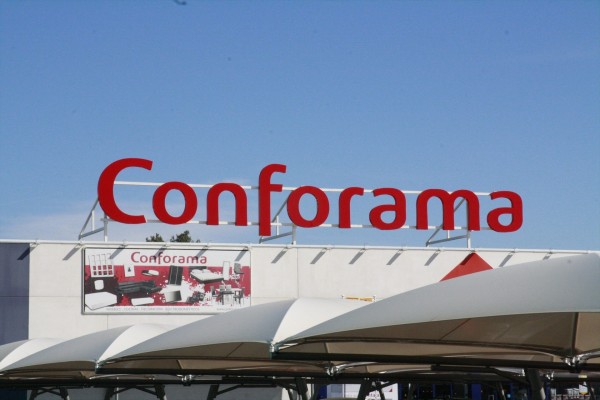 El grupo austríaco XXXLutz compra Conforama Iberia, con 59 tiendas en España y Portugal