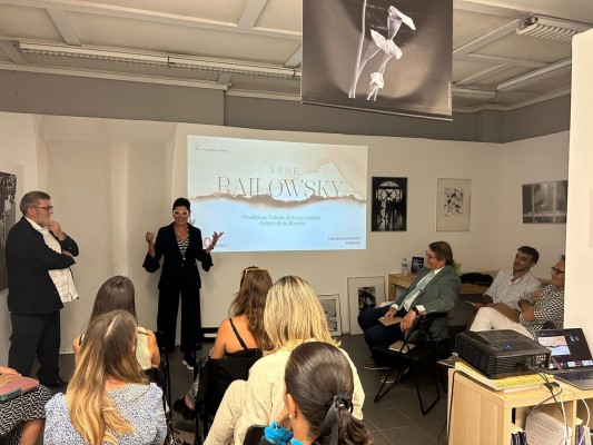 Prodigioso Volcán estrena espacio en València en colaboración con la librería Railowsky