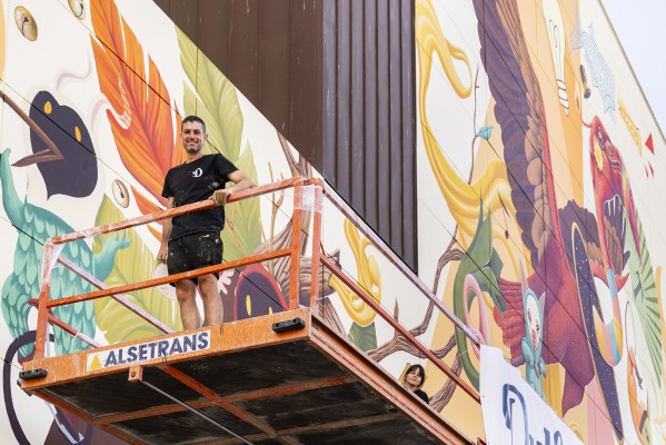 El valenciano Dulk firma en Aldaia su mayor mural hasta la fecha